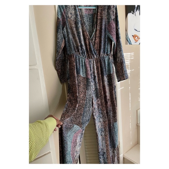 Patch Print Jumpsuit BCBGeneration Ladies - Picture 2 of 4